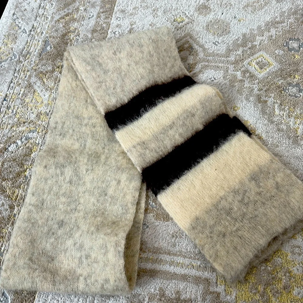 Icelandic Pure wool Vintage Scarf by Hilda Ltd.